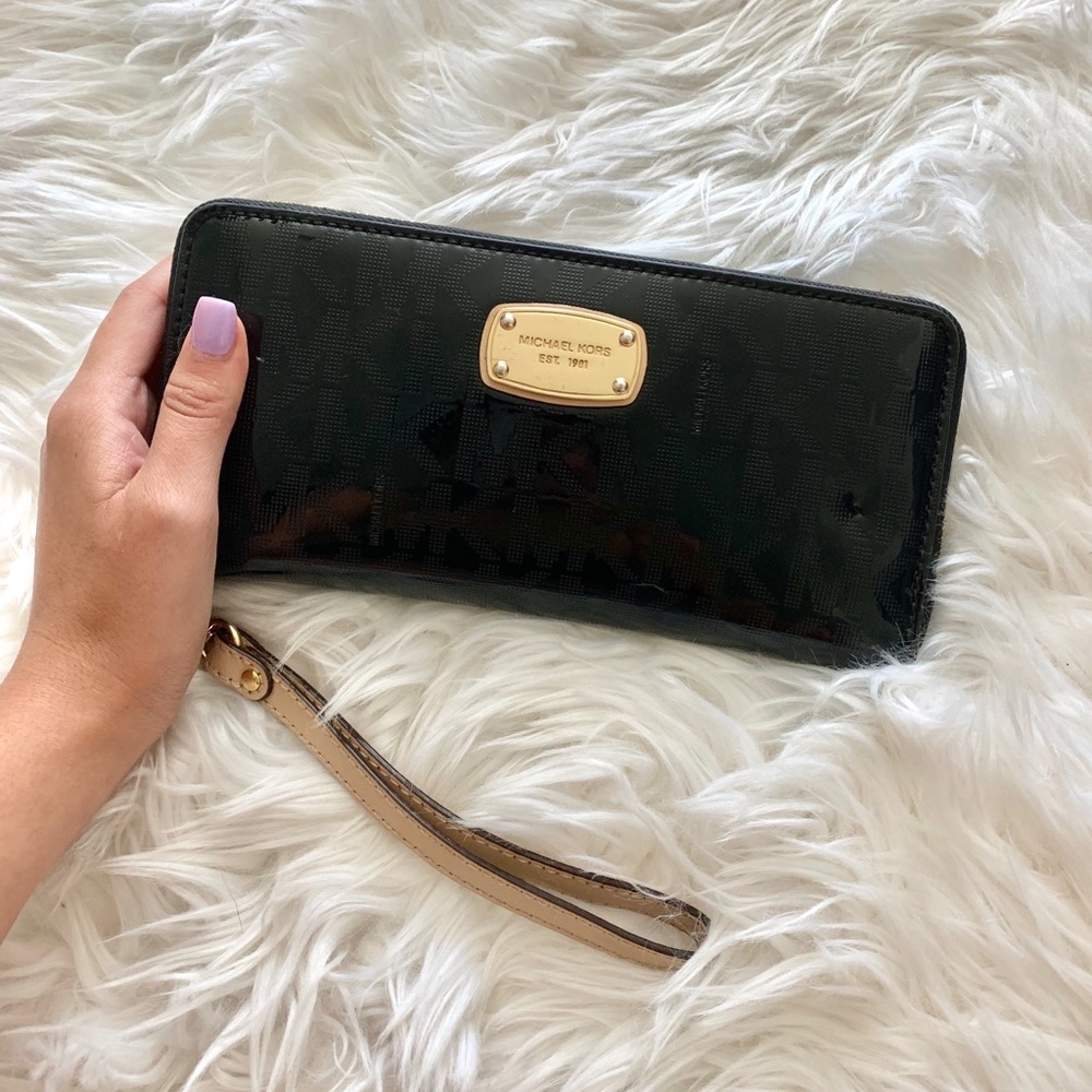 Michael Kors Black Monogram Wallet